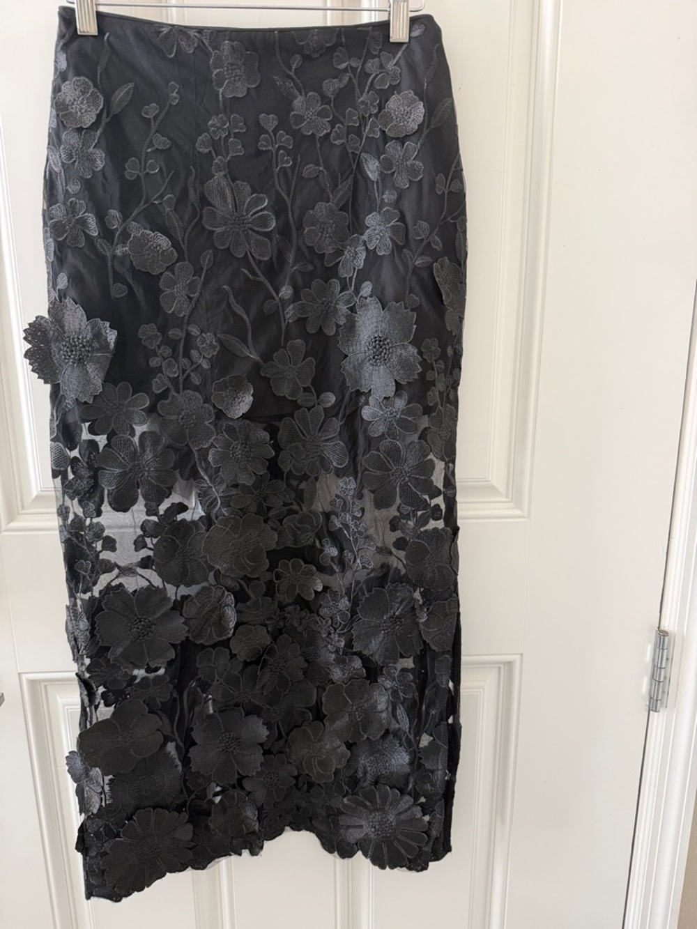 Vici Black Floral tulle Midi Skirt